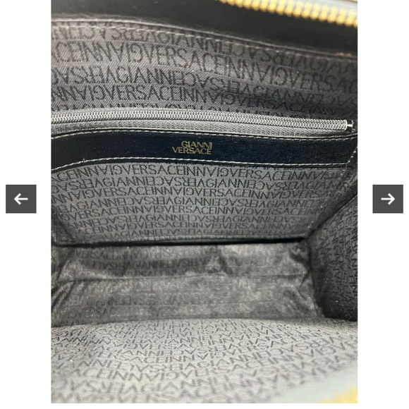 Gianni Versace Vintage Sunburst 2-Way top handle in black patent leather w/Charm - Picture 12 of 15